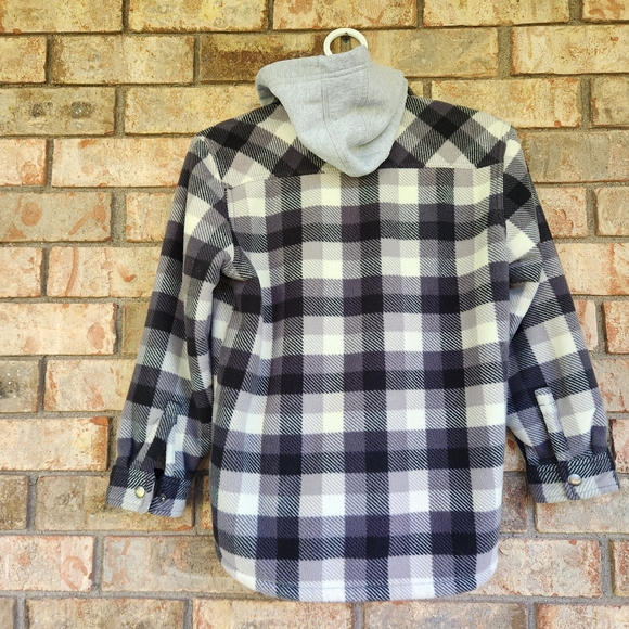 Black and White Plaid Jacket - Picture 2 of 5